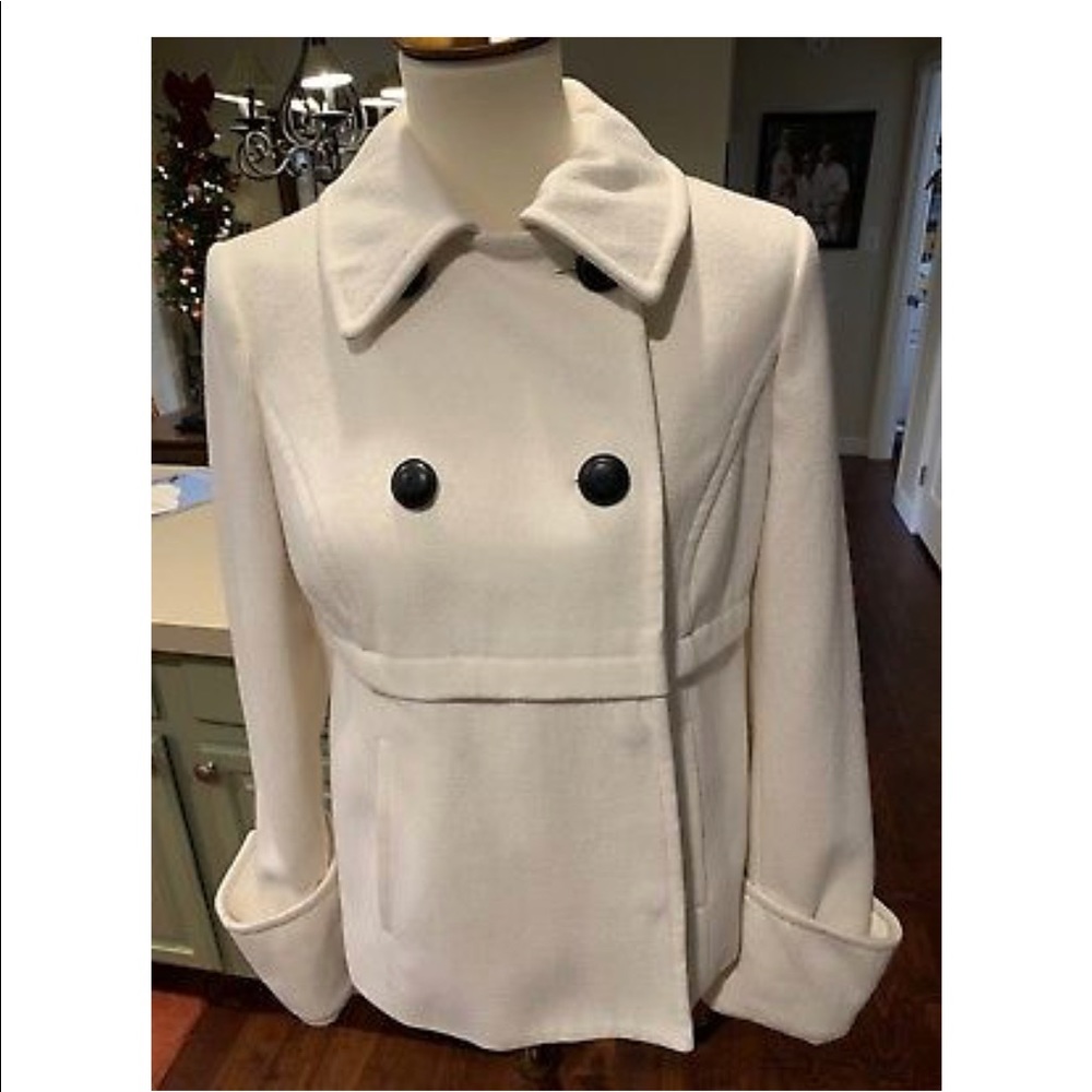 Beautiful Winter White Wool Peacoat